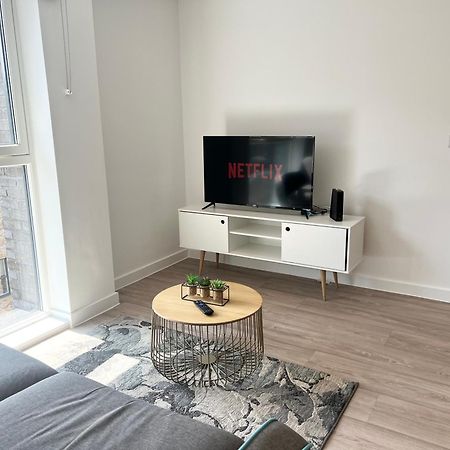 Lovely 2 Bedroom Apartment 맨체스터 외부 사진